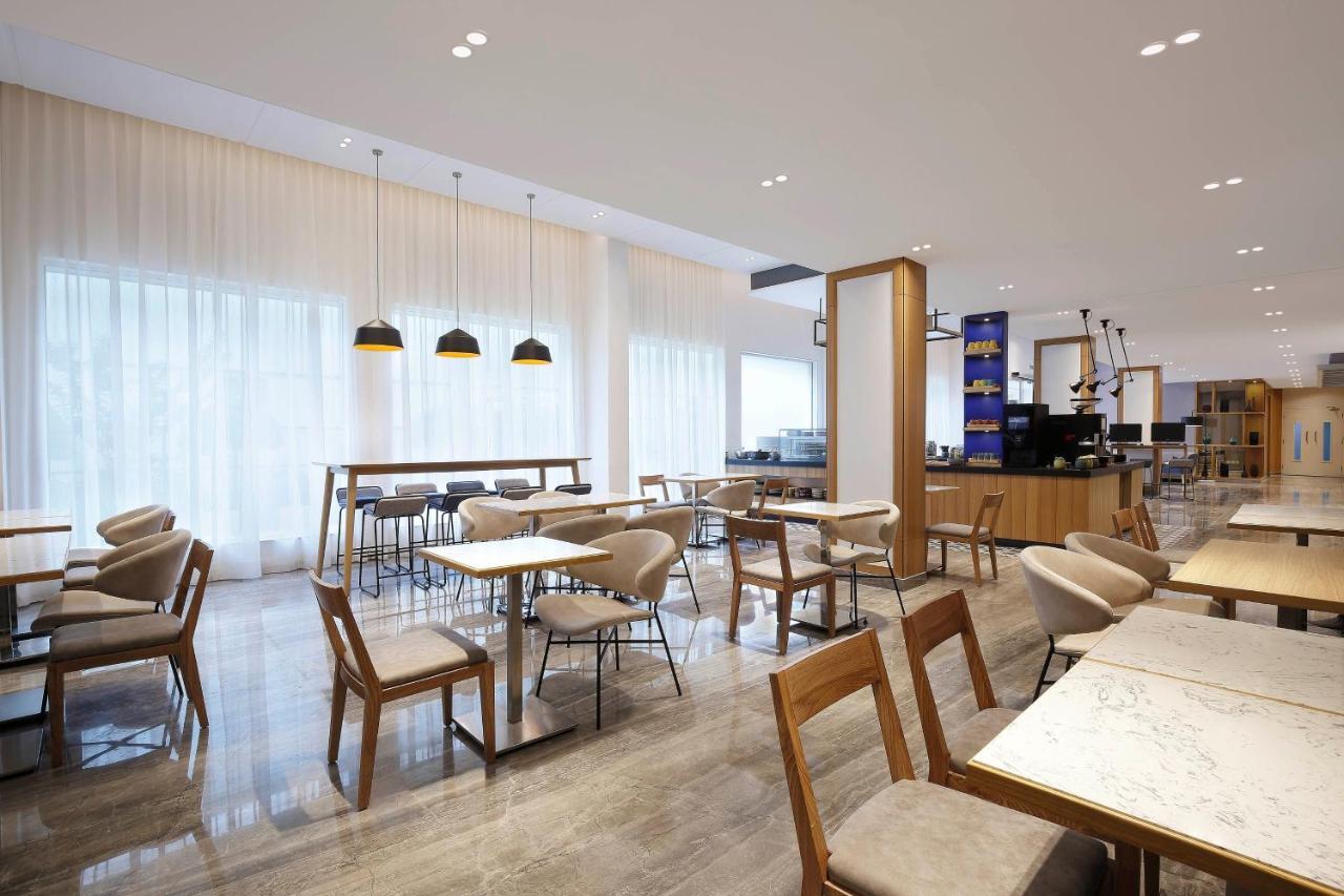 Holiday Inn Express Bengaluru Whitefield Itpl By Ihg Kültér fotó