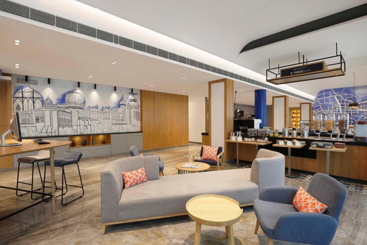 Holiday Inn Express Bengaluru Whitefield Itpl By Ihg Kültér fotó